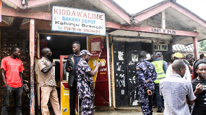 Uganda: Security guns used in mobile money robberies – Police