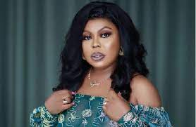WATCH VIDEO : I’m in love with Otumfour but he has refused to give me attention – Afia Schwarzenegger