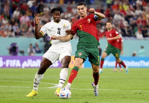 Salisu vs. Ronaldo: Soft penalty but no necessity for VAR - ESPN analysis