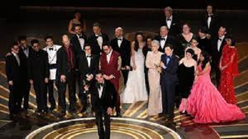 The movie "Everything Everywhere All At Once" wins seven Oscars in 2023.